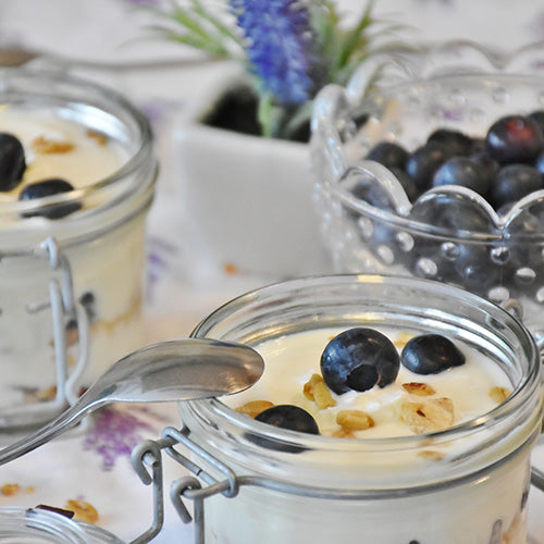 Kurkuma Quark mit Heidelbeeren