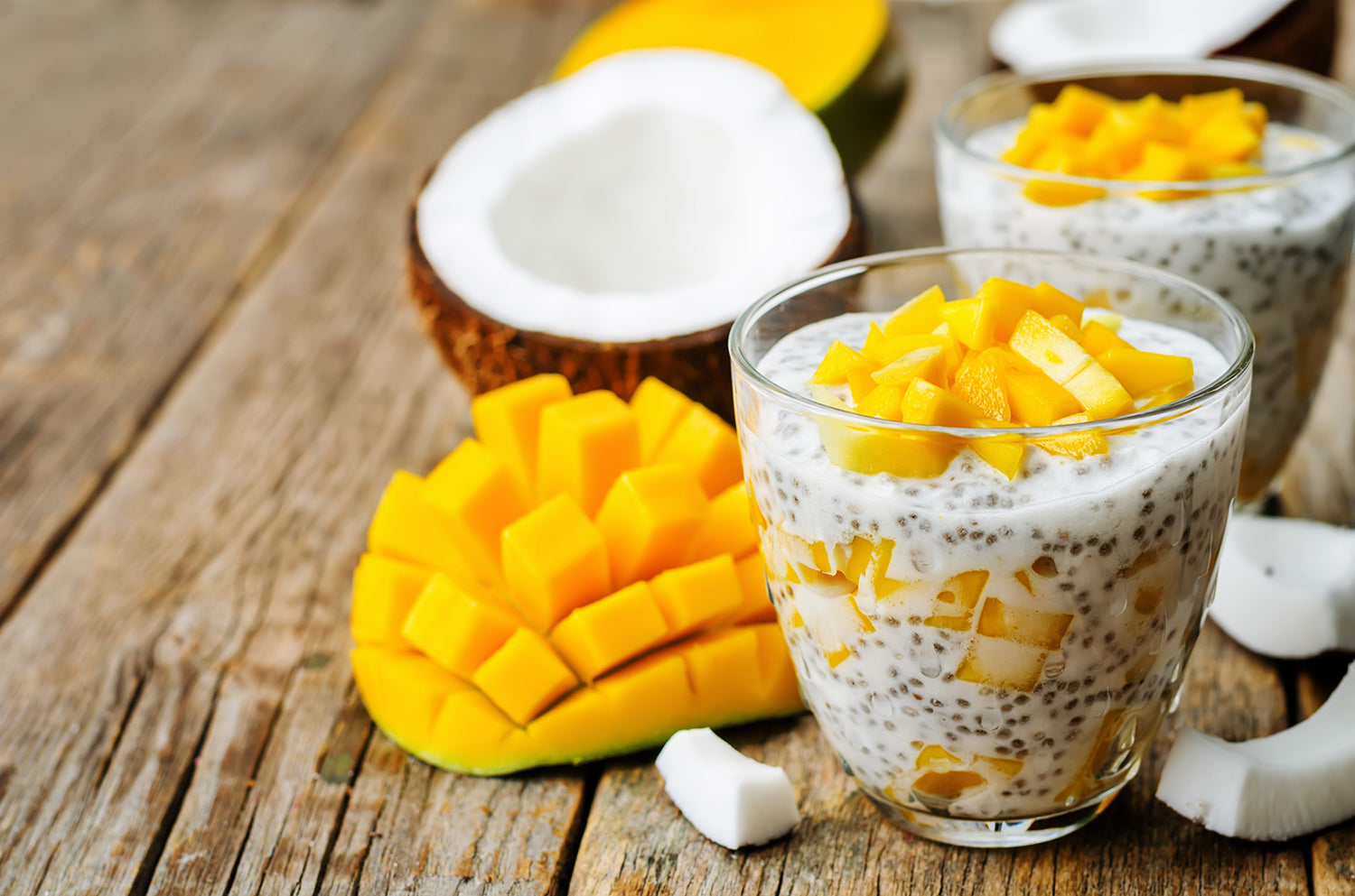 Kokos-Chia-Pudding mit Mango